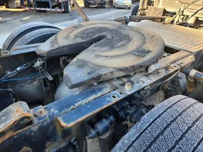STATIONARY Jost Fifth Wheel for a 2020 Freightliner Cascadia 116 Day Cab