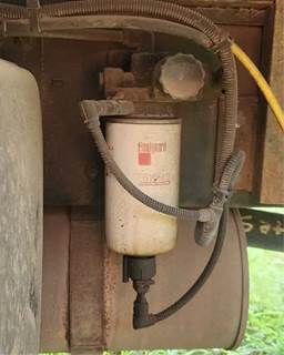 Cummins ISB Fuel / Water Separator for a 2007 Kenworth K300