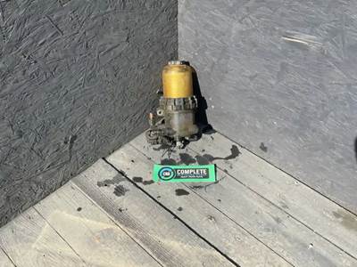 Cummins ISB Fuel / Water Separator for a 2015 Freightliner M2 106