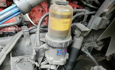 Cummins ISX Fuel / Water Separator for a 2016 International PROSTAR