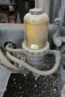 Cummins ISX15 Fuel / Water Separator for a 2011 Volvo VNL