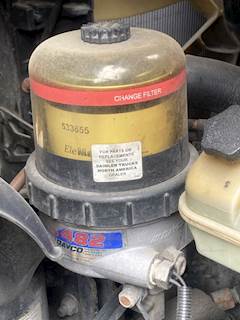 Detroit DD13 Fuel / Water Separator for a 2011 Freightliner Cascadia 125