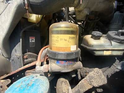 Detroit DD13 Fuel / Water Separator for a 2012 Freightliner Cascadia 113