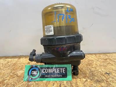 Detroit DD13 Fuel / Water Separator for a 2013 Freightliner Cascadia 113