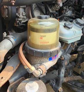 Detroit DD13 Fuel / Water Separator for a 2015 Freightliner Cascadia 113