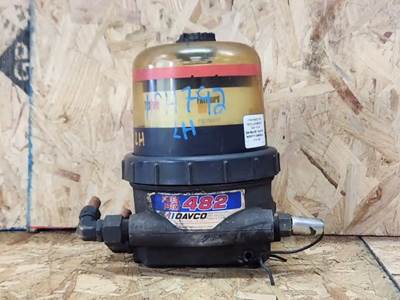 Detroit DD13 Fuel / Water Separator for a 2013 Freightliner Cascadia 125