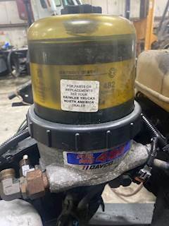 Detroit DD15 Fuel / Water Separator for a 2015 Freightliner Cascadia 125
