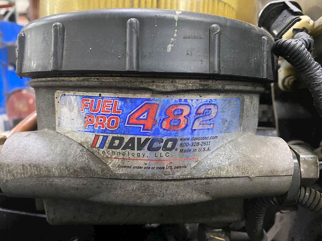 Detroit DD15 Filter / Water Separator for a 2015 Freightliner Cascadia