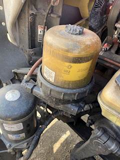 Detroit DD15 Fuel / Water Separator for a 2012 Freightliner Cascadia 125
