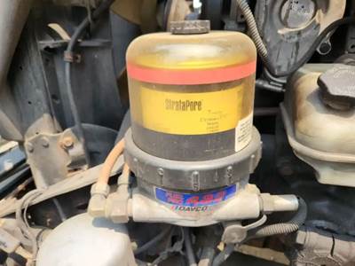 Detroit DD15 Fuel / Water Separator for a 2012 Freightliner Cascadia 125