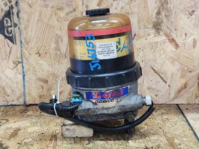 Detroit DD15 Fuel / Water Separator for a 2015 Freightliner Cascadia 125