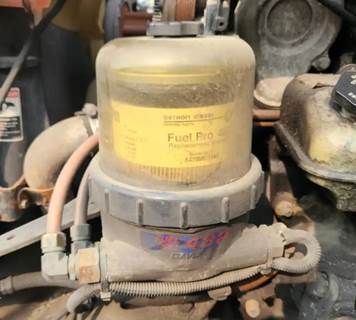 Detroit DD15 Fuel / Water Separator for a 2017 Freightliner Cascadia 125