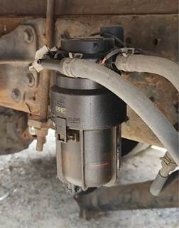 Hino J05E-TP Fuel / Water Separator for a 2015 Hino 195