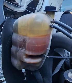 International DT466 Fuel / Water Separator for a 2008 International 4400