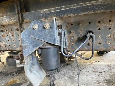 Mitsubishi F1C Fuel / Water Separator for a 2012 Mitsubishi FEC92S