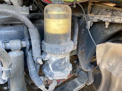 Paccar MX-13 Fuel / Water Separator for a 2013 Kenworth T700