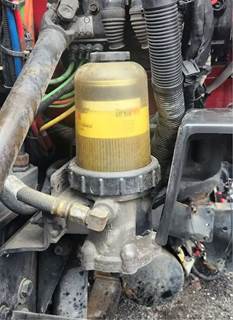 Paccar MX-13 Fuel / Water Separator for a 2016 Peterbilt 579