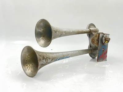 Ford LNT8000 Frame Horn