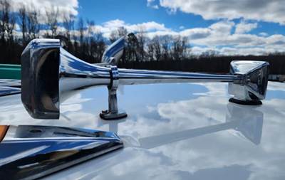 Kenworth T880 Frame Horn