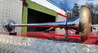 Mack MC688FC Frame Horn