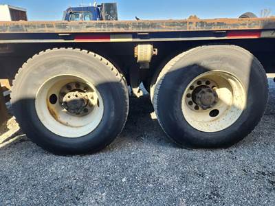 Detroit RT40-4N Tandem Cutoff for a 2018 Freightliner M2 106