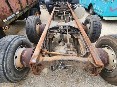 Mack CRDPC92 Tandem Cutoff for a 2007 Mack MR690S