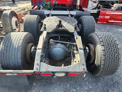 Meritor-Rockwell MD2014X/MR2014X Tandem Cutoff for a 2014 Volvo VNL