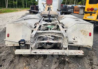 Meritor-Rockwell RT46-160 Tandem Cutoff for a 2005 Sterling L9500