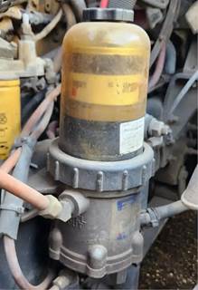 Caterpillar C13 Fuel / Water Separator for a 2007 Freightliner Columbia 120