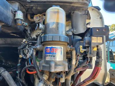 Caterpillar C13 Fuel / Water Separator for a 2017 International CT660