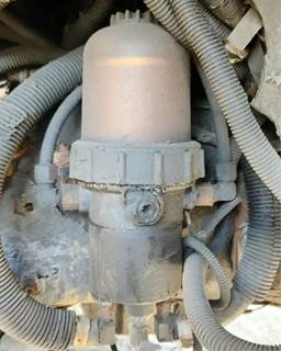 Caterpillar C7 Fuel / Water Separator for a 2004 Sterling L7500