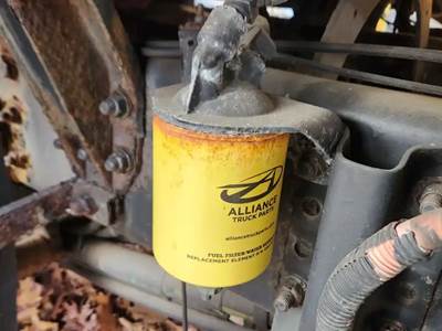 Caterpillar C7 Fuel / Water Separator for a 2007 Sterling LT8500