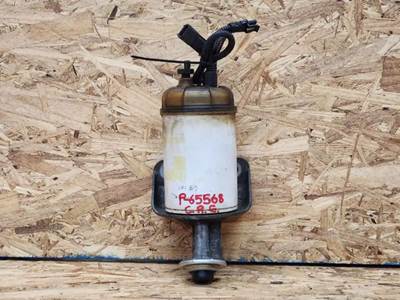 Cummins ISB 6.7L Fuel / Water Separator for a 2015 Freightliner M2 106