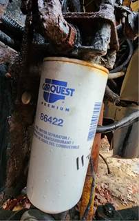 Cummins ISC Fuel / Water Separator for a 2001 Sterling L7500