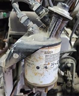 Cummins ISC Fuel / Water Separator for a 2008 Sterling ACTERRA