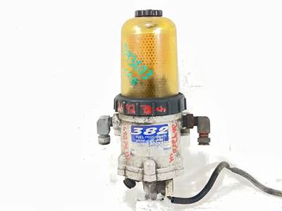 Cummins ISX Fuel / Water Separator for a 2007 International 9200I