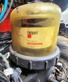 Cummins ISX15 Fuel / Water Separator for a 2019 Kenworth T680