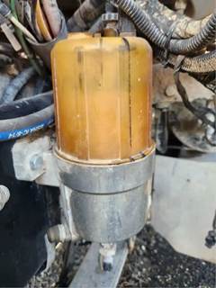 Cummins ISX15 Fuel / Water Separator for a 2016 Peterbilt 567