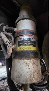 Detroit 6V92TA Fuel / Water Separator for a 1998 E-One Fire Truck