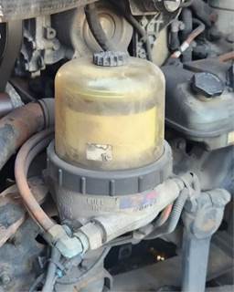 Detroit DD13 Fuel / Water Separator for a 2012 Freightliner Cascadia 113