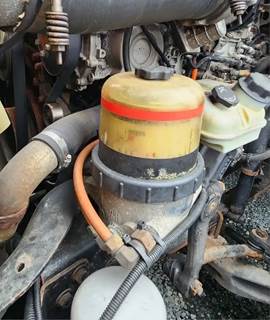 Detroit DD13 Fuel / Water Separator for a 2016 Freightliner Cascadia 125