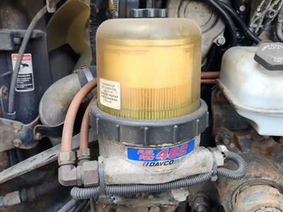 Detroit DD13 Fuel / Water Separator for a 2017 Freightliner Cascadia 113
