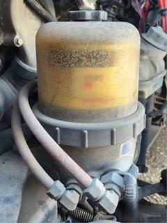 Detroit DD13 Fuel / Water Separator for a 2016 Freightliner Cascadia 113