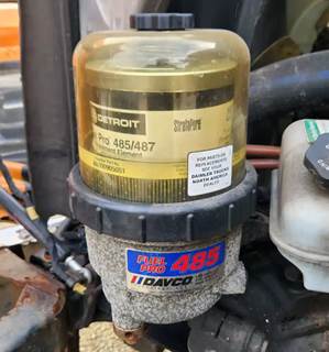 Detroit DD13 Fuel / Water Separator for a 2019 Freightliner Cascadia 116 Day Cab