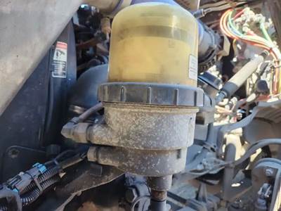 Detroit DD15 Fuel / Water Separator for a 2019 Freightliner Cascadia 126