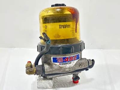 Detroit DD15 Fuel / Water Separator for a Freightliner Cascadia 125