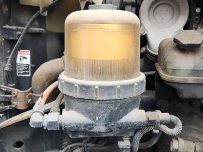 Detroit DD15 Fuel / Water Separator for a 2014 Freightliner Cascadia 125