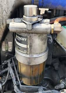 Detroit DD15 Fuel / Water Separator for a 2021 Freightliner Cascadia 126