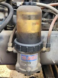 Detroit Series 60 Fuel / Water Separator for a 2018 Freightliner Columbia 120 Glider