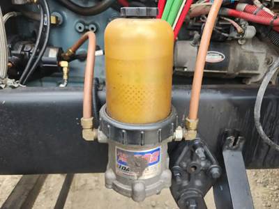 Detroit Series 60 Fuel / Water Separator for a 2020 Freightliner Coronado 132 Glider